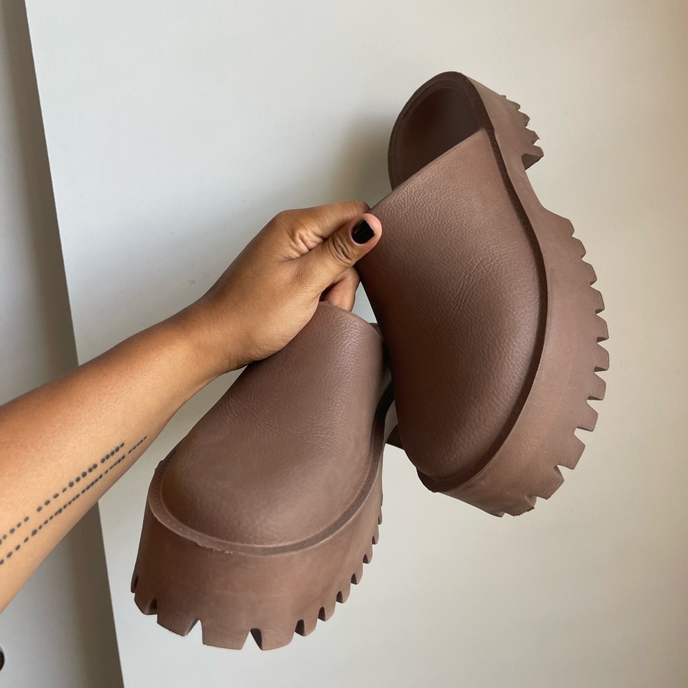 Bae Miles Jeffrey Campbell